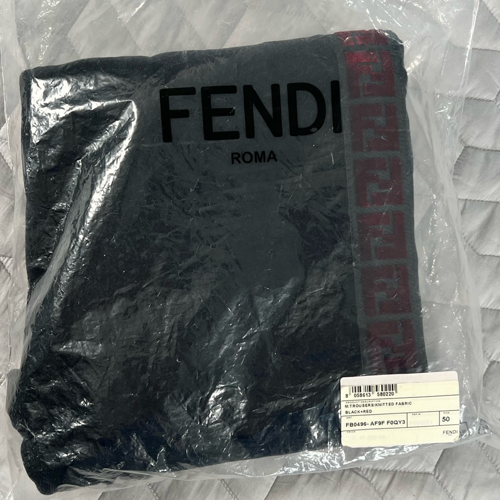 💂🏽♀️FENDI SS21 LUNAR NEW YEAR CAPSULE FF TROUSER💂🏽♀️ - Picture 9 of 13